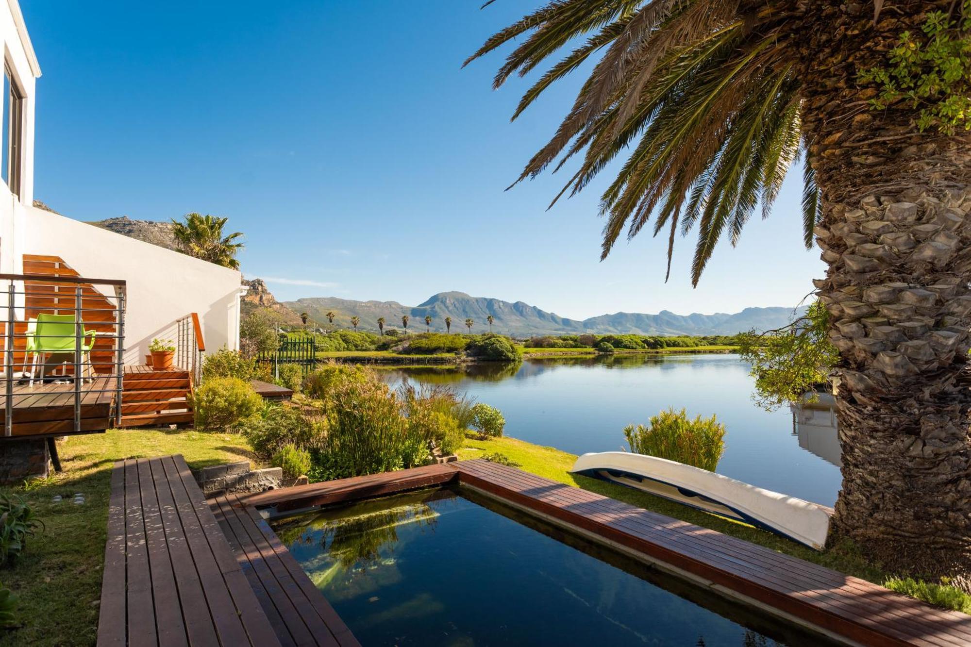 Vlei Cove Guesthouse Kapstaden Exteriör bild