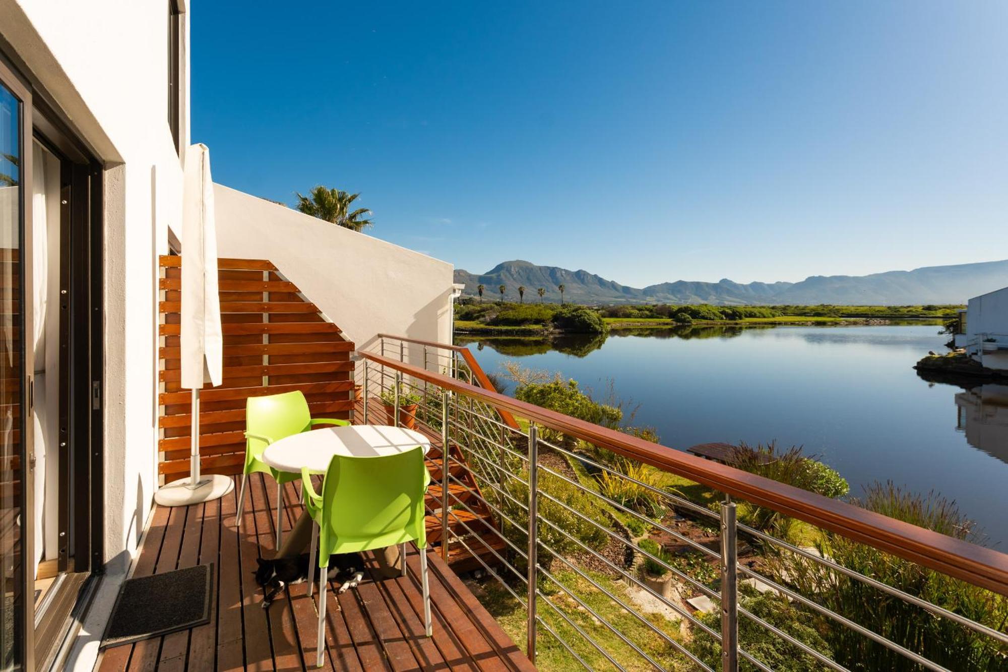Vlei Cove Guesthouse Kapstaden Exteriör bild